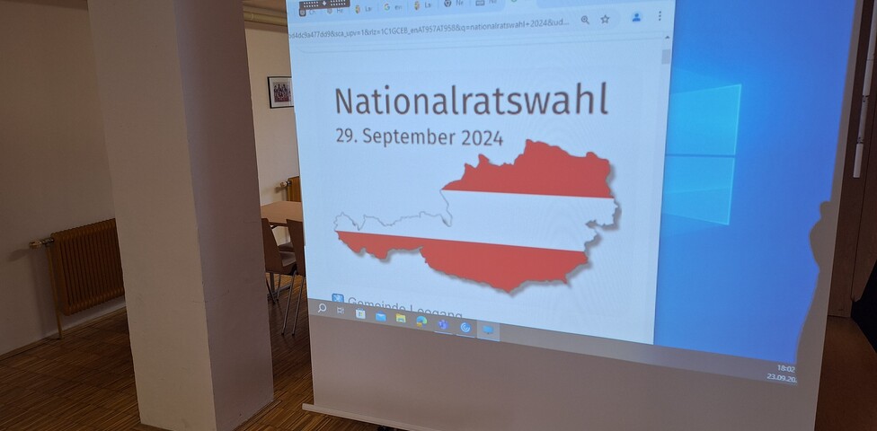 Eine Power Point Präsentation auf einem Desktop. 